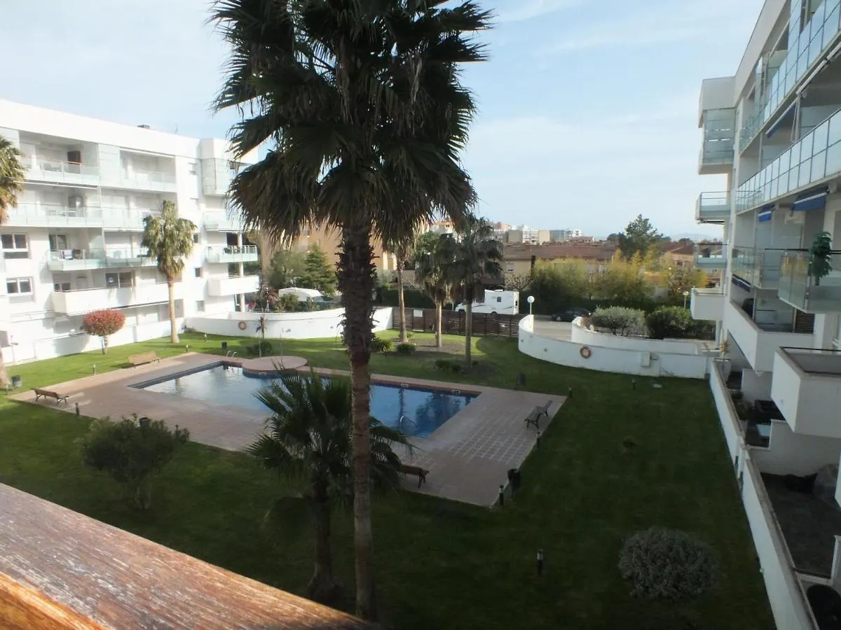Apartment Apartamento Acogedor Con Piscina Comunitaria Y Parking En Roses, Cerca De La Playa Y Atracciones - Es-204-39